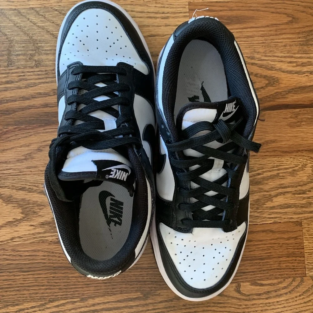 Nike women Panda Dunks